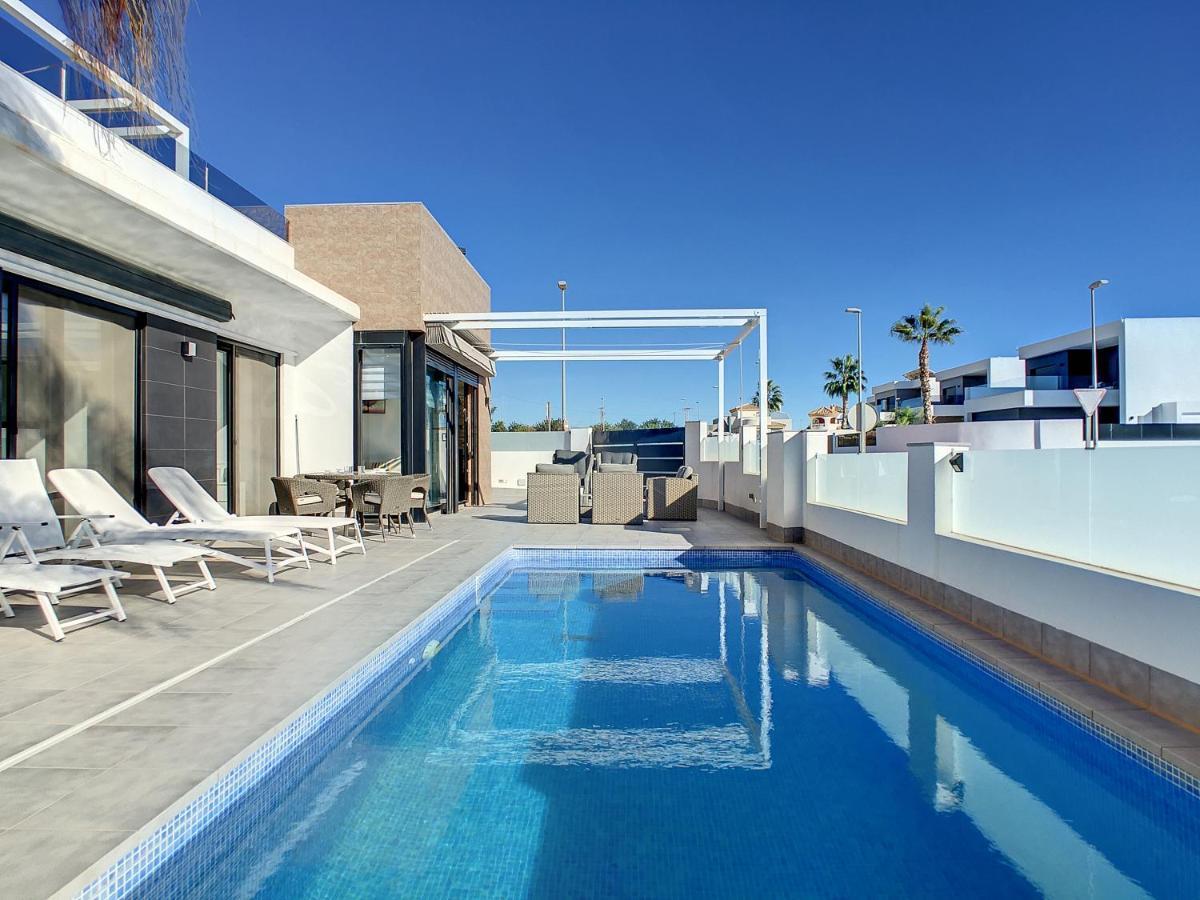 Villa Sur - - 8409